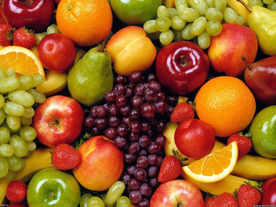 Renkli Meyveleri Bolbol Tüketin